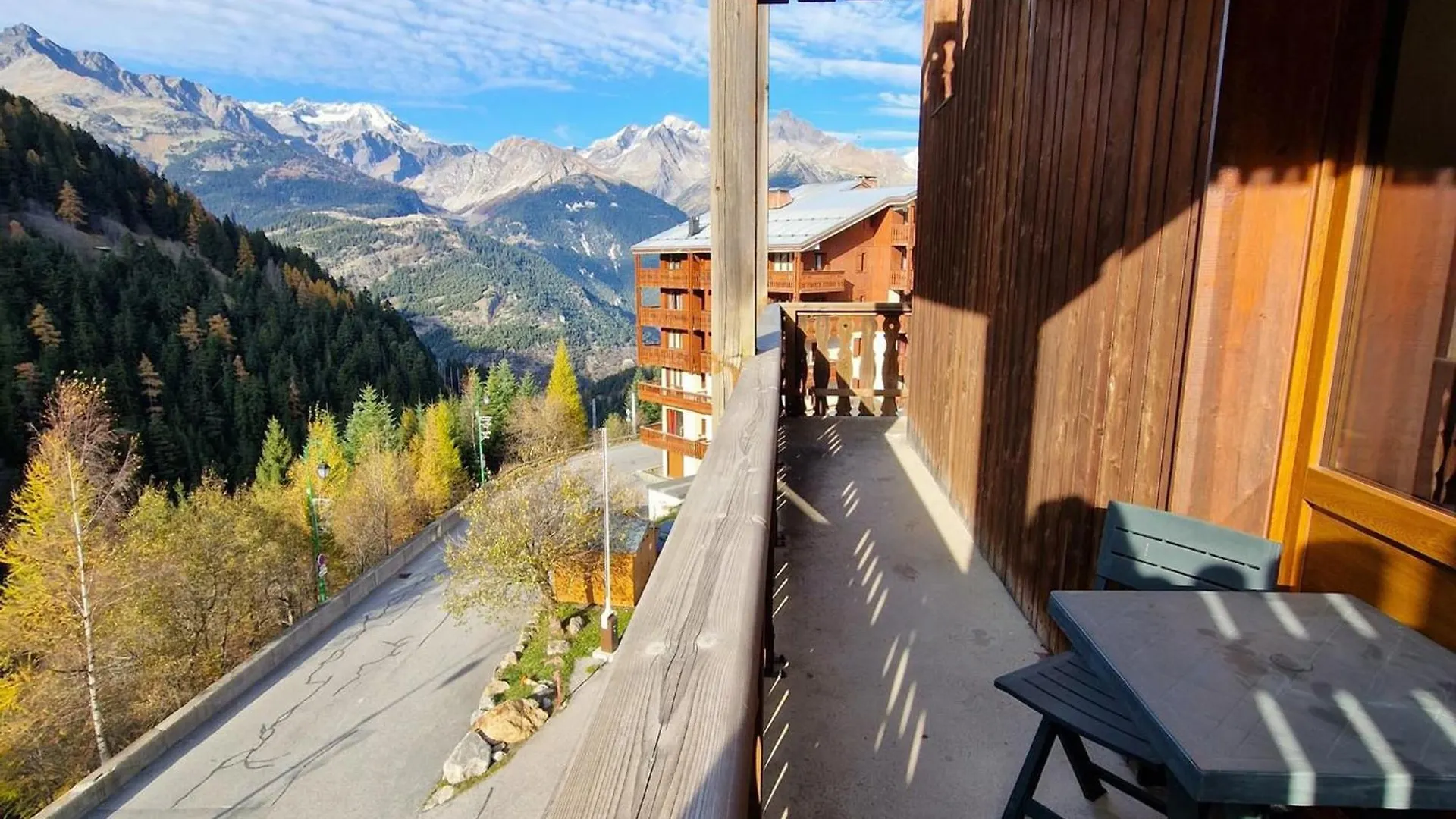 Apartment Studio 4 Pers Au Coeur De Valfrejus Avec Balcon, Cuisine Equipee, Casier A Skis - Fr-1-265-255 France