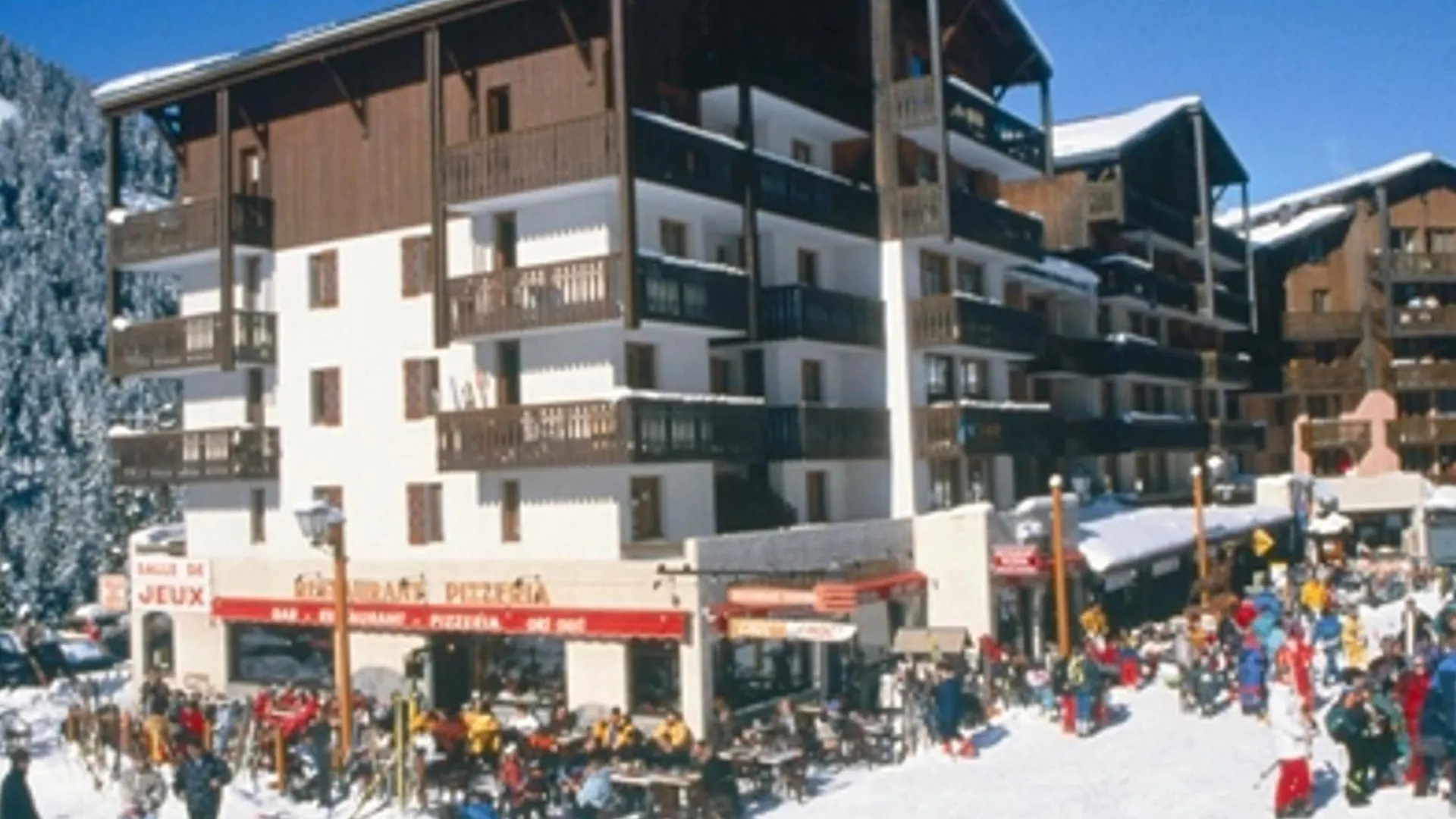 Studio 4 Pers Au Coeur De Valfrejus Avec Balcon, Cuisine Equipee, Casier A Skis - Fr-1-265-255 France